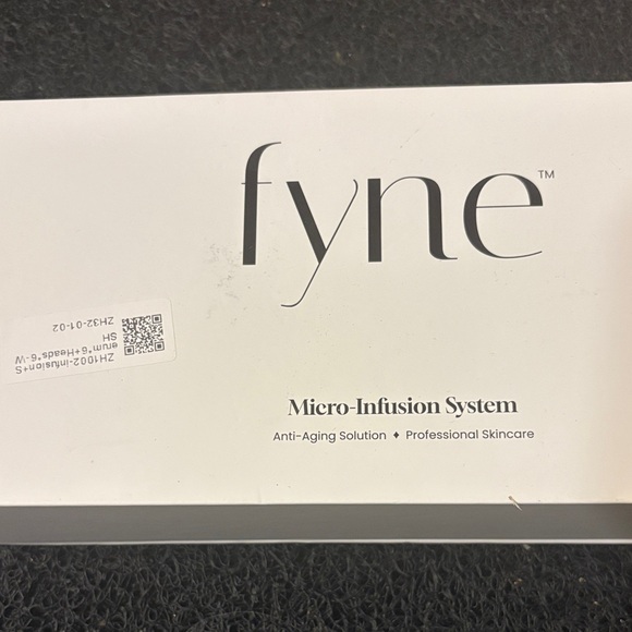 White Micro-Infusion System